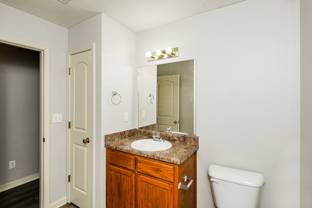 Building Photo - 10221 Adikson Dr