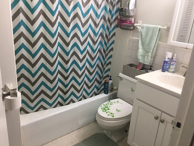 Building Photo - 1500 Grady Ave