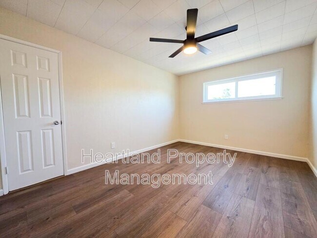 Building Photo - 640 Claydelle Ave