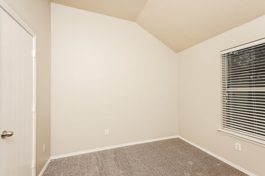 Building Photo - 13532 Baldcypress Dr