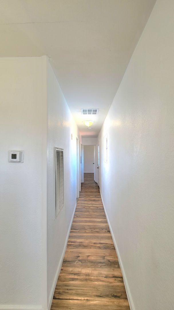 Building Photo - CAL VEGAS RANCHOS - W. Irons