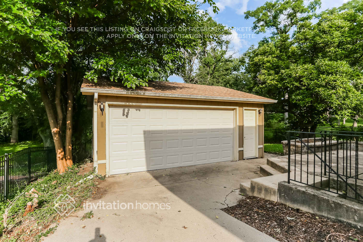 Building Photo - 4904 Drendel Rd
