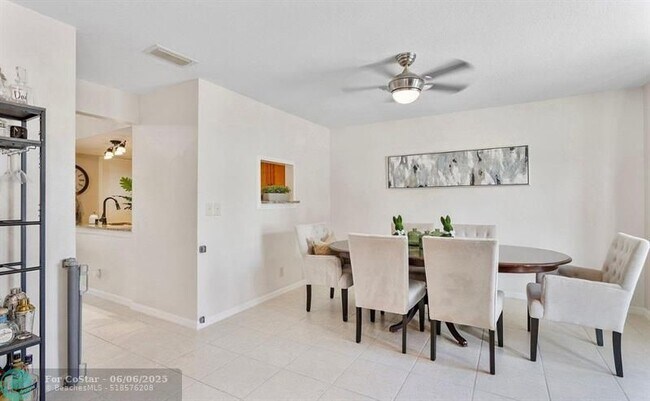 Building Photo - 5836 Rambler Rose Way