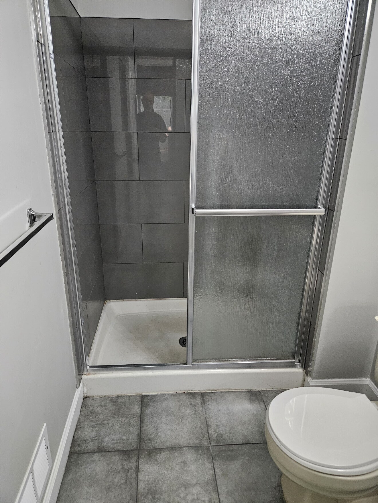 Building Photo - 53 Juniper Way