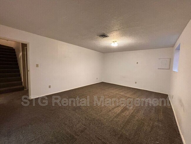 Building Photo - 145 E 500 S