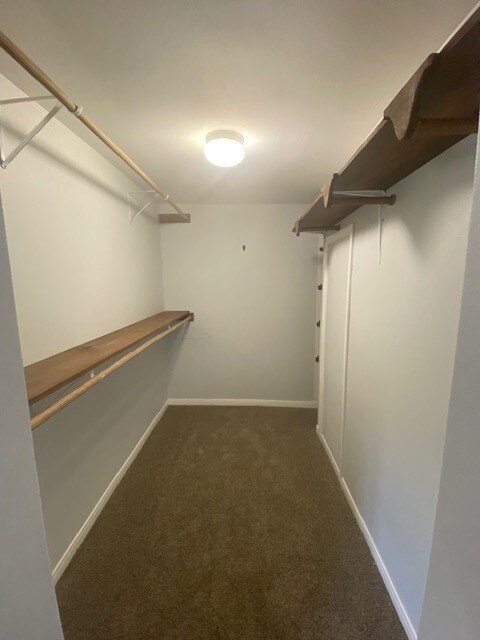 Building Photo - 316 Slawson Ln