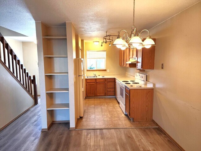 Building Photo - 3015 Illinois Ave