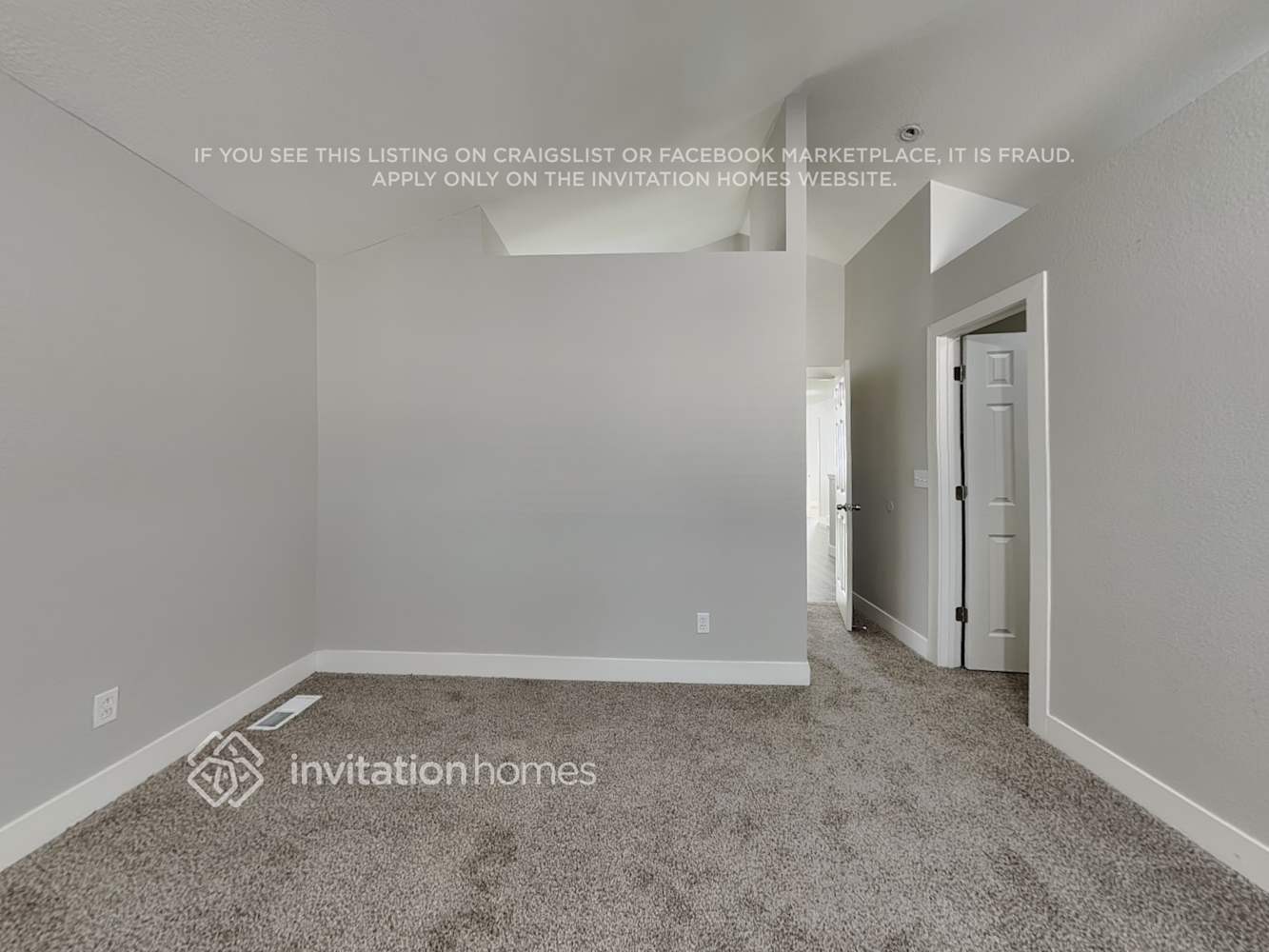 Building Photo - 720 Ancestra Dr