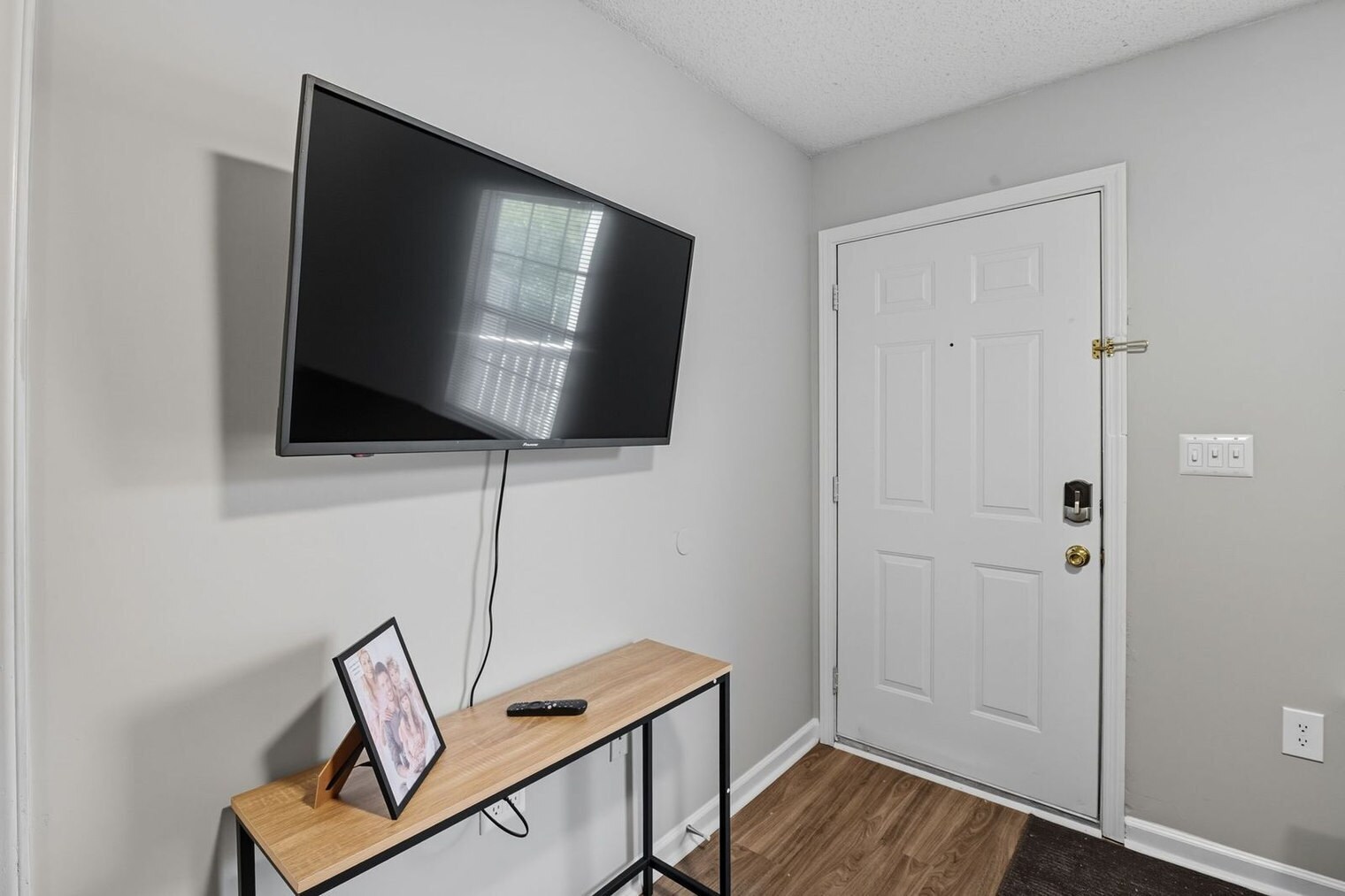 Building Photo - 254 Kings Creek Dr
