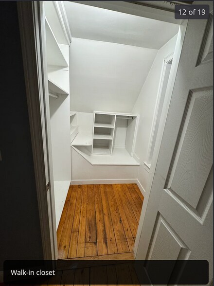 Building Photo - 30 Adams St