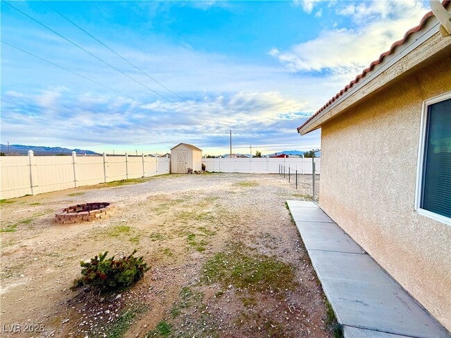 Building Photo - 5421 N Fleetwood Pl