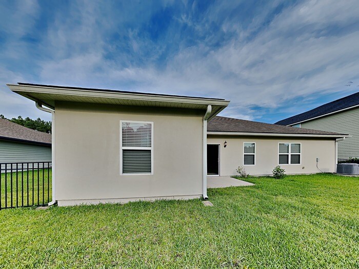 Building Photo - 83195 Purple Martin Dr