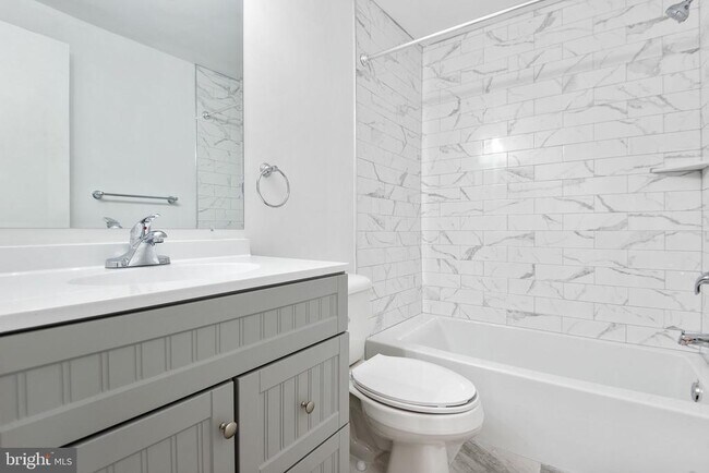 Building Photo - 31 Palmer Ct