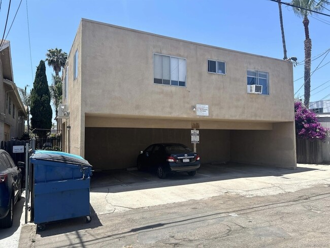 Building Photo - 4443 Kansas St