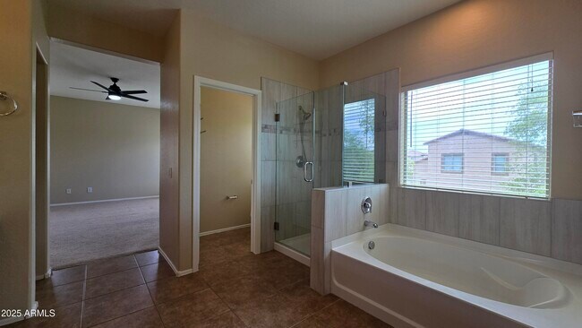 Building Photo - 6091 S 257th Dr