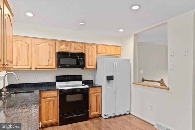 Building Photo - 7660 Turnbrook Dr