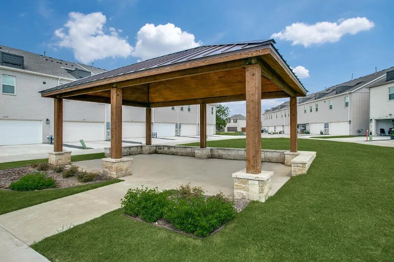 Building Photo - 9947 Michael Irvin St
