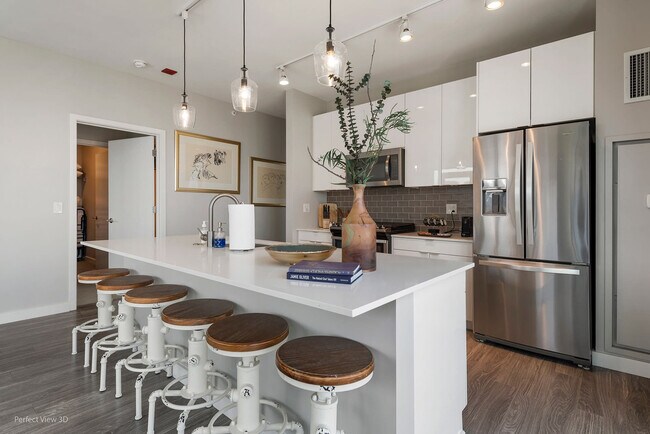 Building Photo - 1080 W Addison St