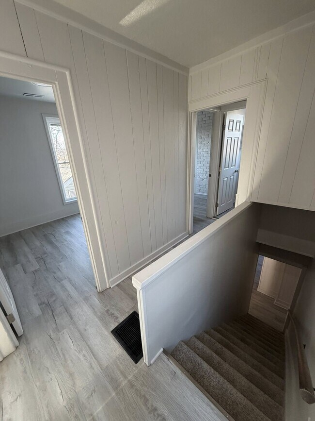 Building Photo - 1015 Eastman St