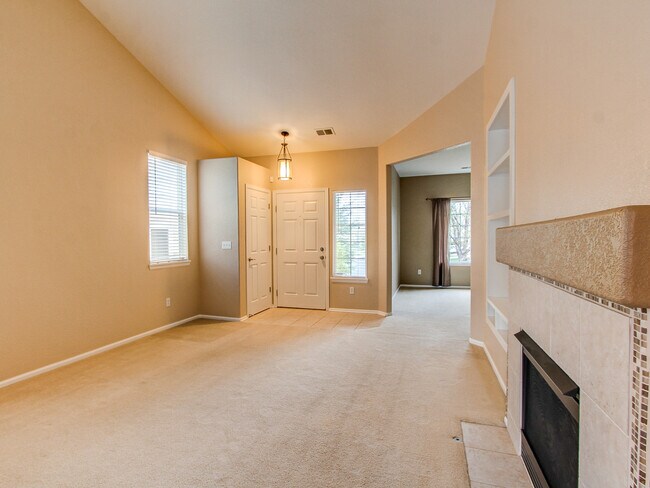 Building Photo - 2 Bed + Study Ranch Single Family Home in Murphy Creek