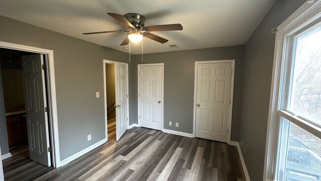 Building Photo - 2817 Cobalt Dr