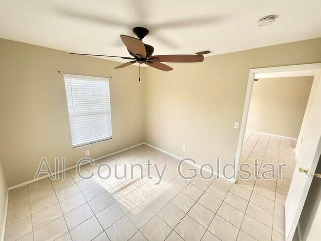 Building Photo - 9490 Tacoma Ave