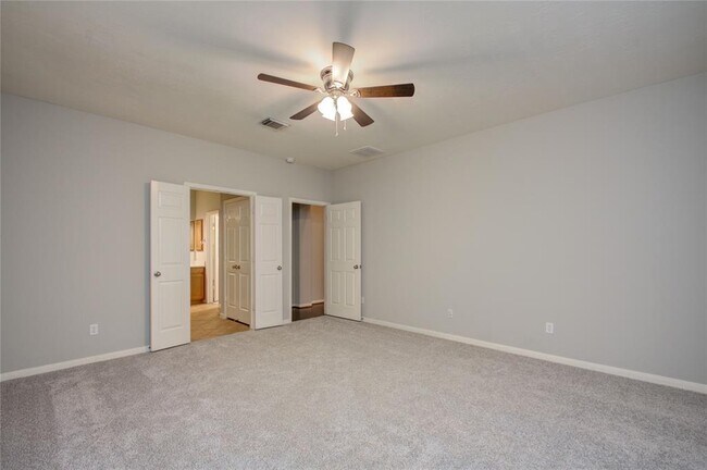 Building Photo - 6411 Hope Wood Mills Dr