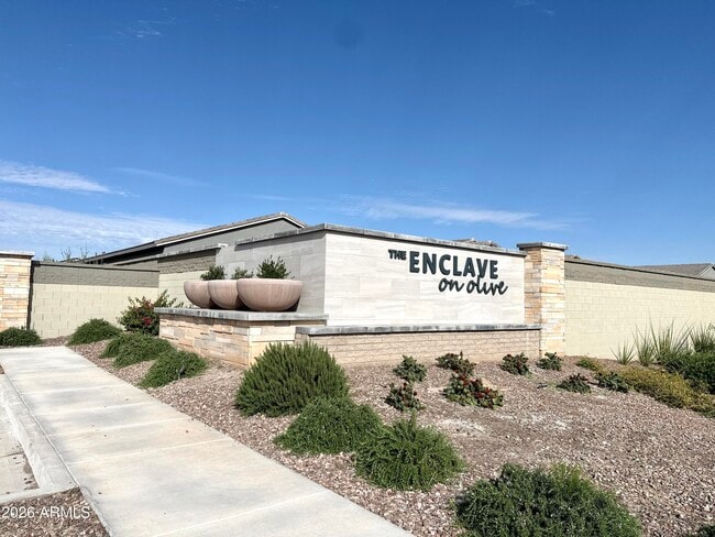 Building Photo - 17346 W Eva St