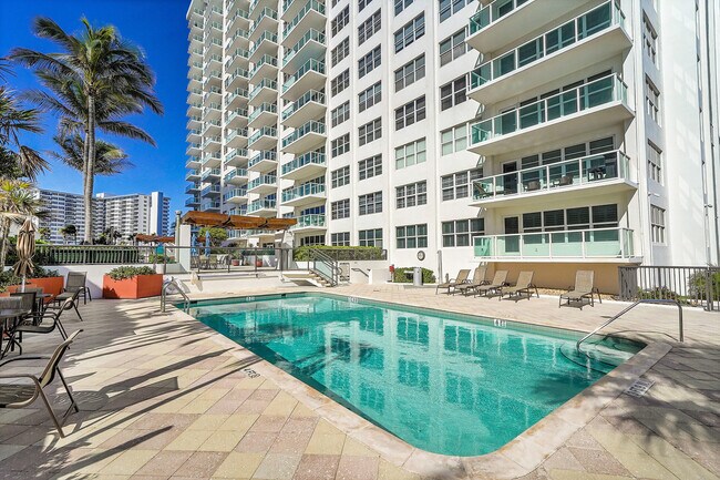 Building Photo - 3550 Galt Ocean Dr