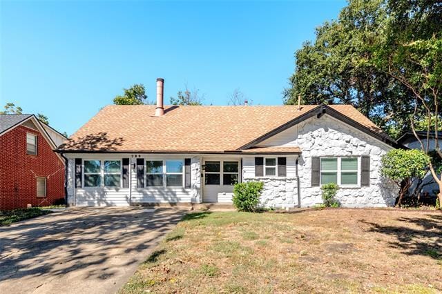 Primary Photo - 732 Melrose Dr