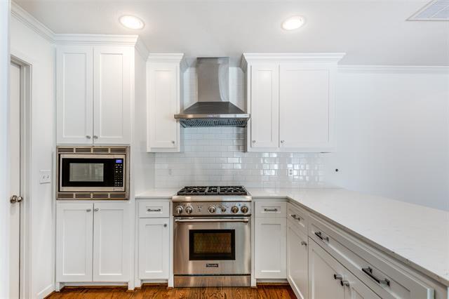 Building Photo - 3101 Lovers Ln