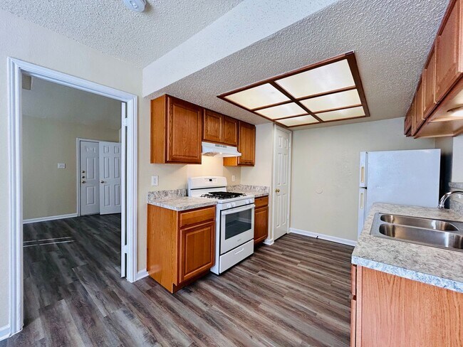 Building Photo - 9219 Kempler Dr