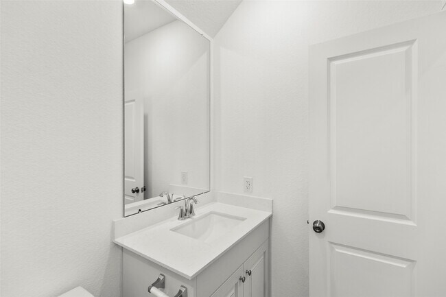 Building Photo - 30314 Tall Fescue Dr
