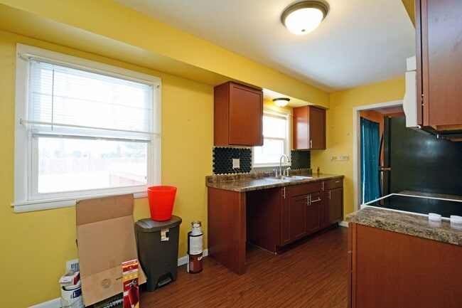 Building Photo - Charming Home for Rent in Brooklyn Center