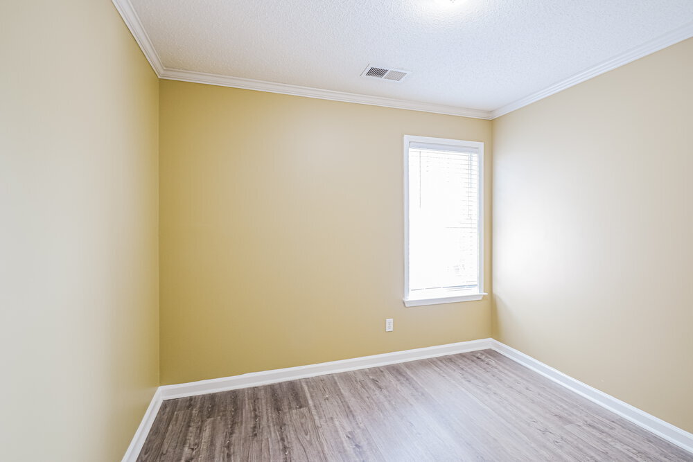 Building Photo - 430 N Ericson Rd