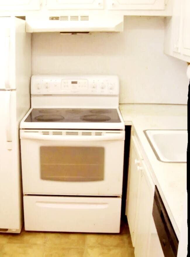 Building Photo - 358 Chatham R