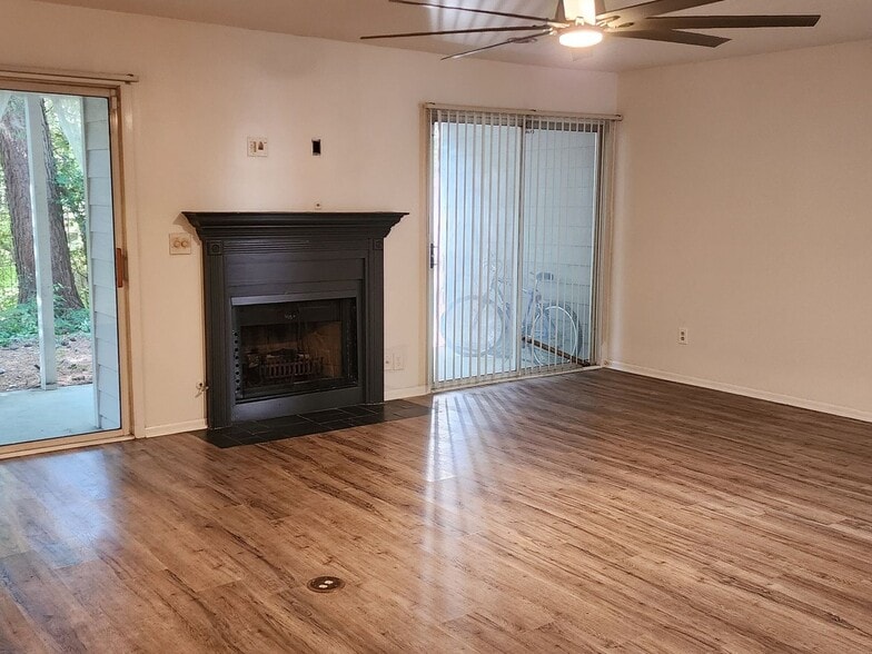 Building Photo - 51 Fair Haven Way