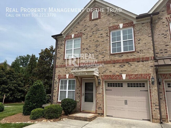 Building Photo - 4994 Wyngate Village Dr