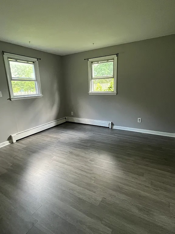 Building Photo - 122 Grace St