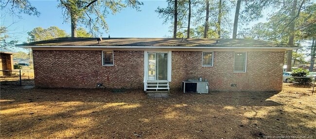 Building Photo - 257 Fawn Rd