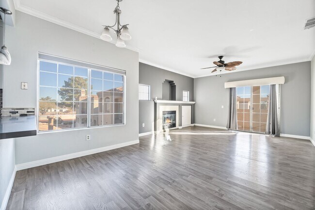 Building Photo - 1851 Hillpointe Rd