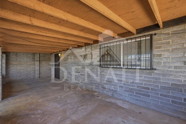 Building Photo - 1808 W Caravelle Rd