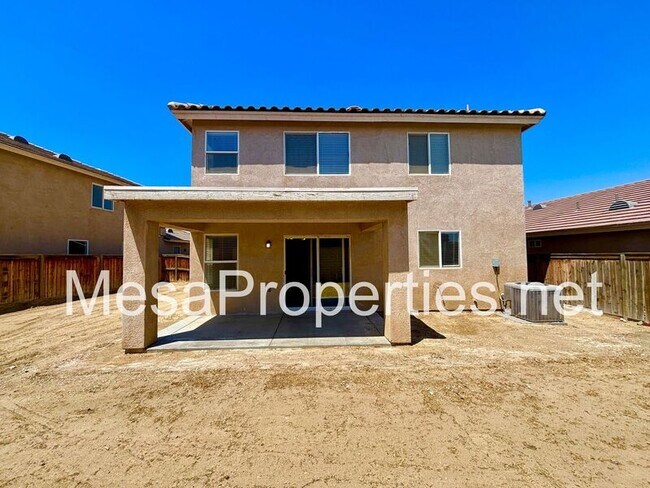 Building Photo - 15091 Brown Ln
