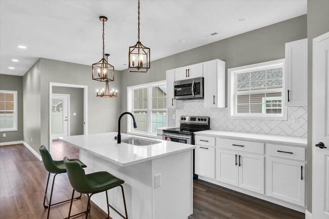 Building Photo - 3408 S Myra Ridge Dr