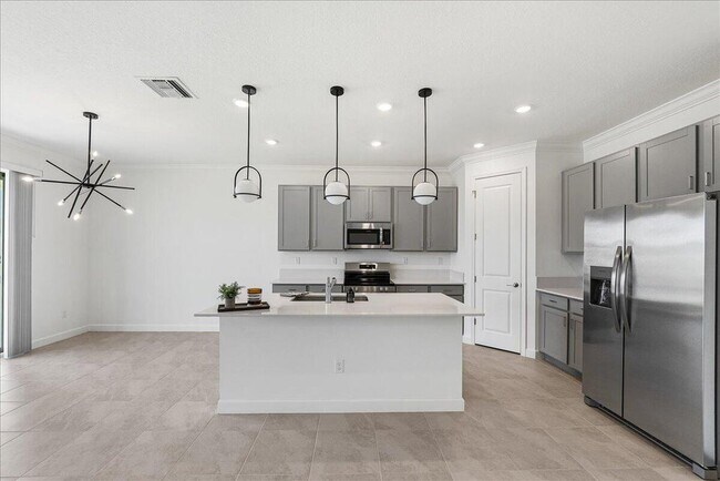 Building Photo - 3527 Angler Dr