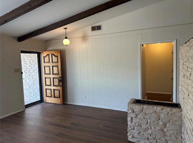 Building Photo - 5504 Chadwyck Dr