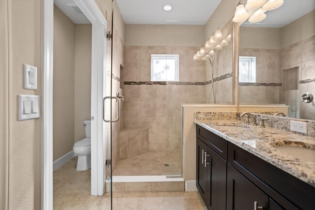 Building Photo - 5912 Anchorage Way S