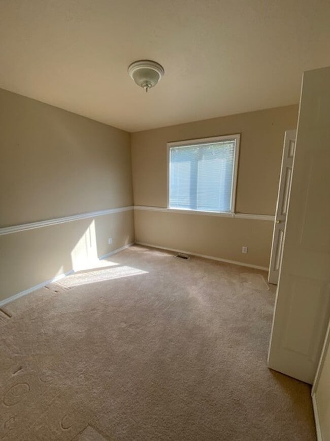 Building Photo - Single Story home in Central Boise available in July 2026!