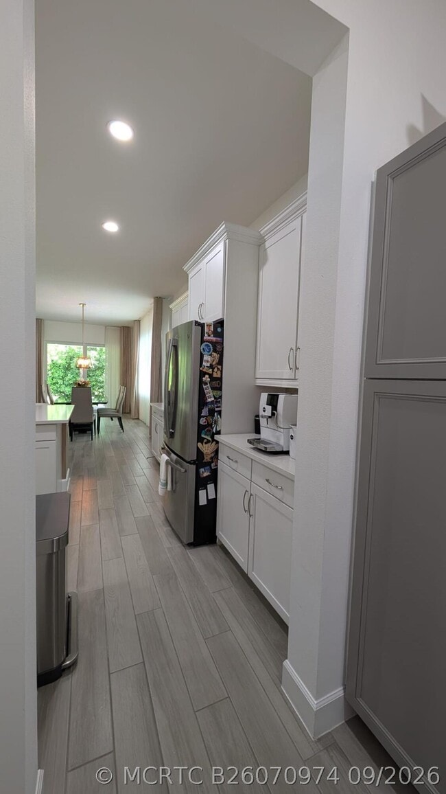 Building Photo - 5011 Beland Dr