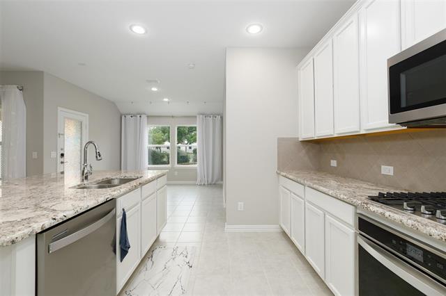 Building Photo - 3824 Hawsbrook Ln